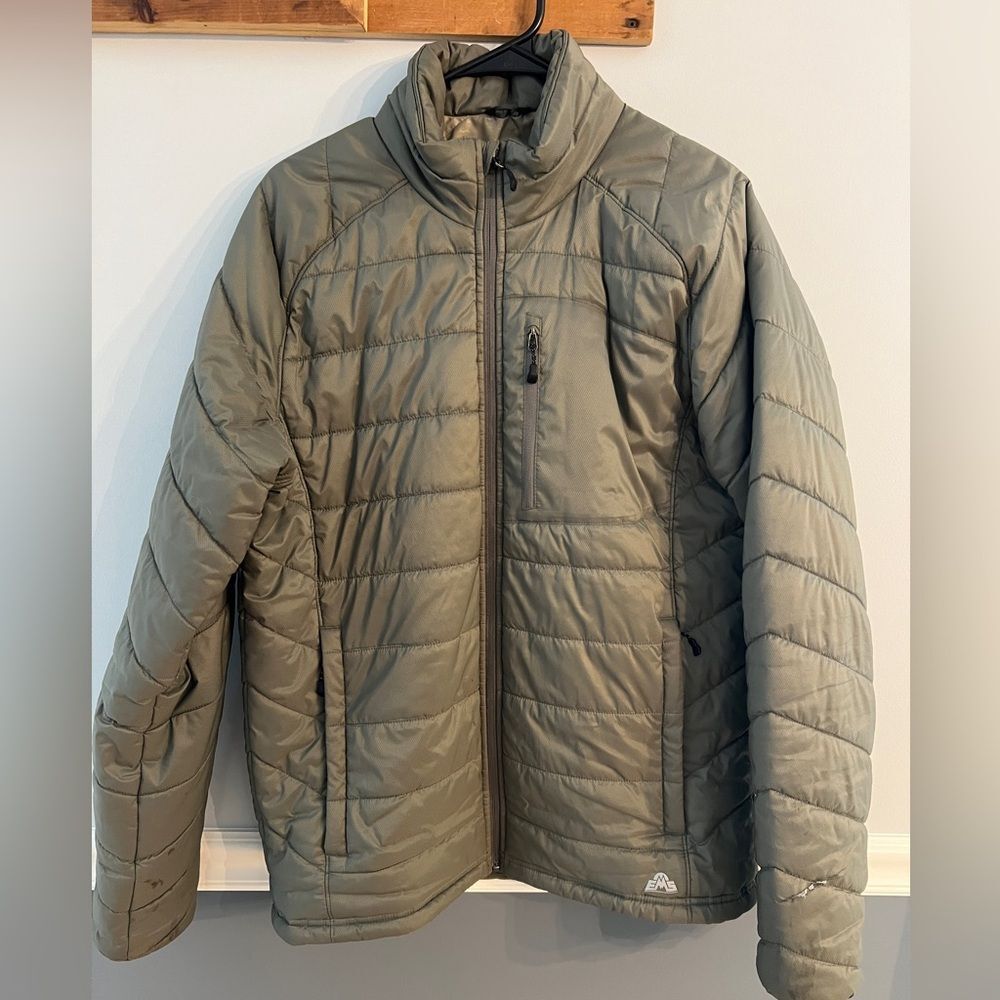 EMS Men’s Insulated Packable Performance Jacket Olive Green Size M